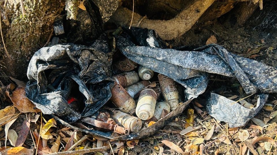 Terrorist hideout busted in J&K's Baramulla, arms and ammunition found