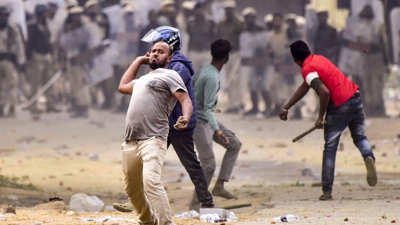 Bombs, arrows fly in Assam's Karbi Anglong, crisis kills 2 | Explained