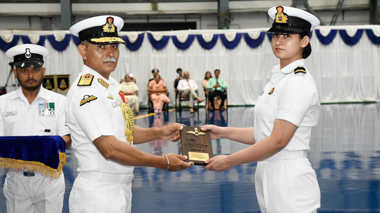 UP village to fighter cockpit: Aastha Poonia is Navy's first woman fighter pilot