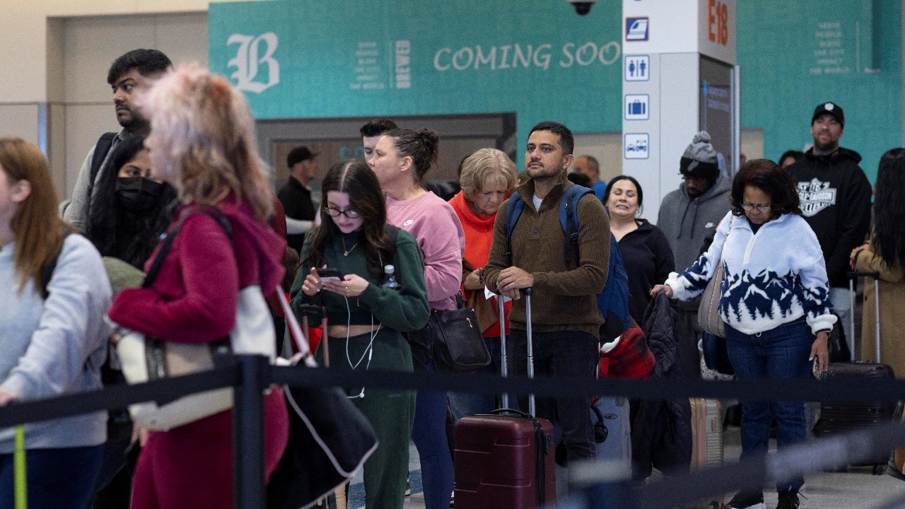 Suspicious luggage forces Miami airport evacuation; checkpoints later reopen