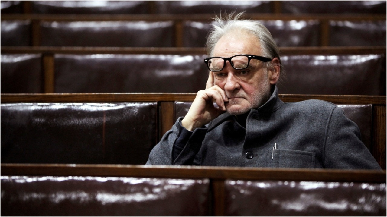 Legendary Hungarian filmmaker Béla Tarr, pioneer of slow-moving cinema, dies at 70