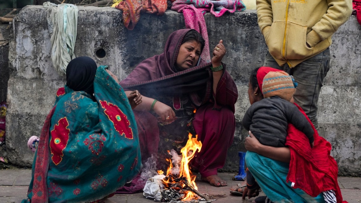 North India to shiver as mercury set to drop two degrees Celsius tomorrow