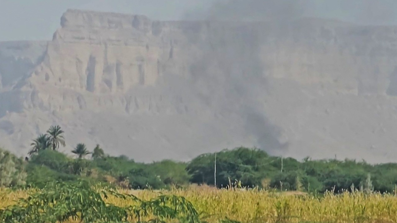 Saudi strikes UAE-backed forces in Yemen, kills 7 as region turns war zone