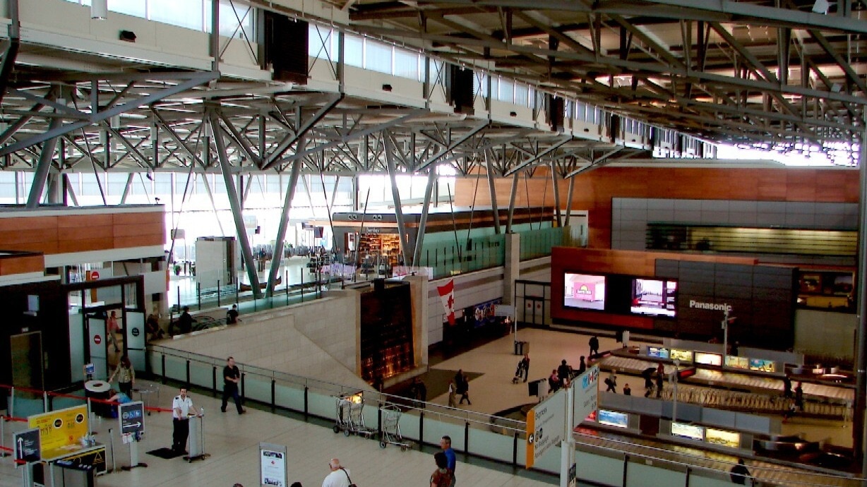 Canada approved 25,000 asylum claims without security checks or in-person meetings