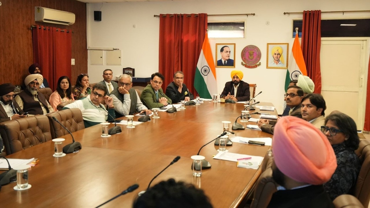 Bhagwant Mann unveils logo for Progressive Punjab Summit 2026, reviews preparation