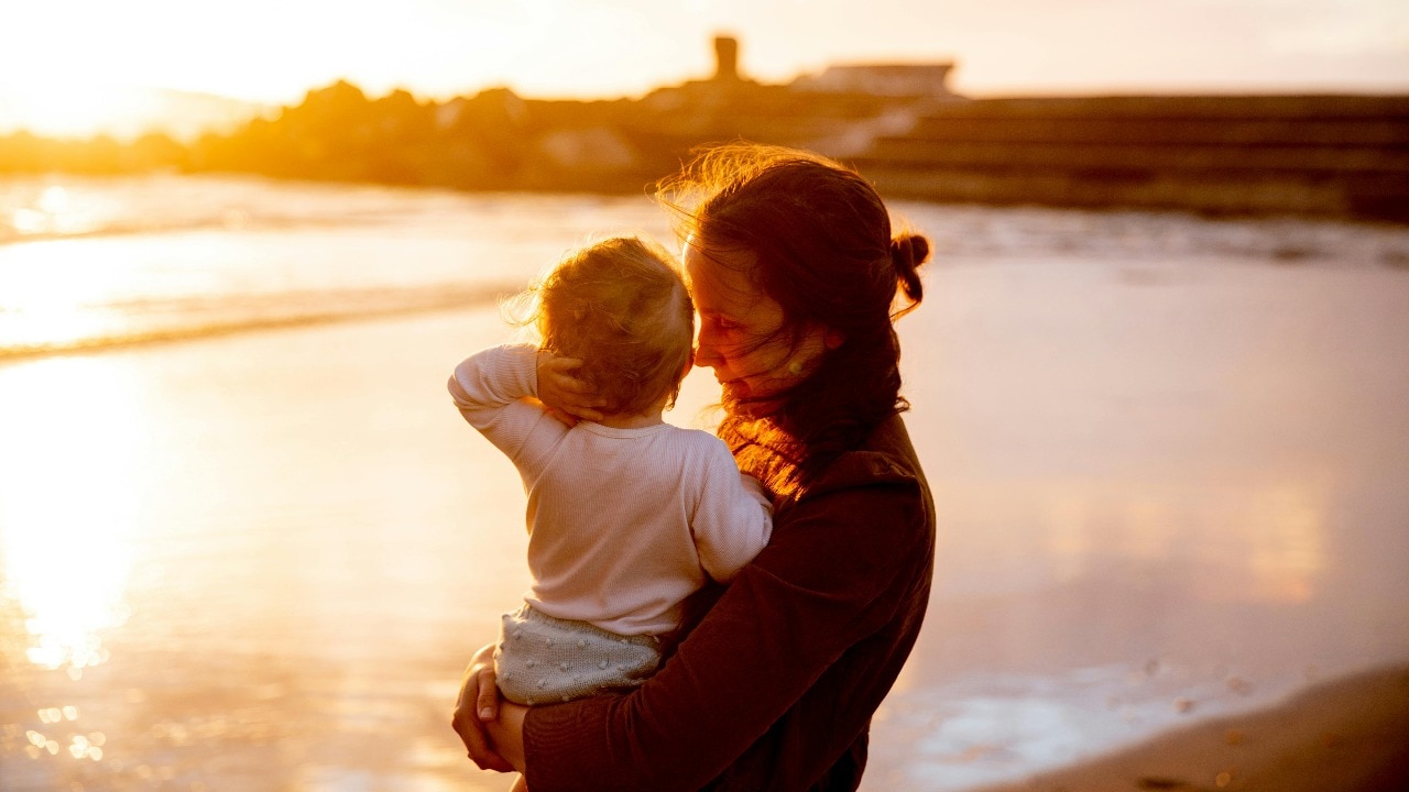 Turning 29 in France? The government wants to talk to you about babies
