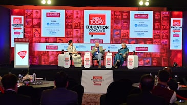 How online gaming and social media are fuelling anxiety in school children How online gaming and social media are fuelling anxiety in school children