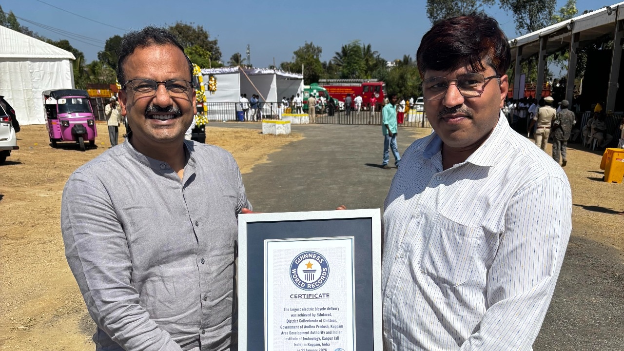 IIT Kanpur's largest e-bicycle delivery enters Guinness World Records