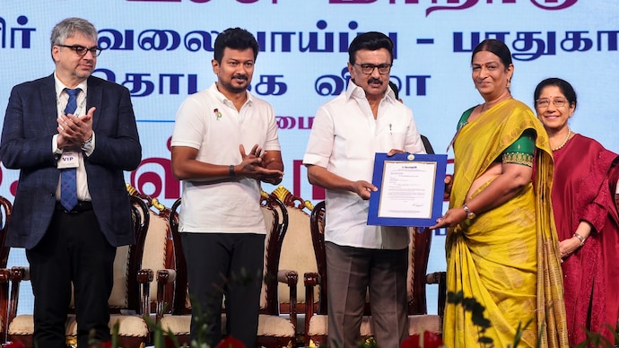 Udhayanidhi Stalin, MK Stalin M. K. Stalin