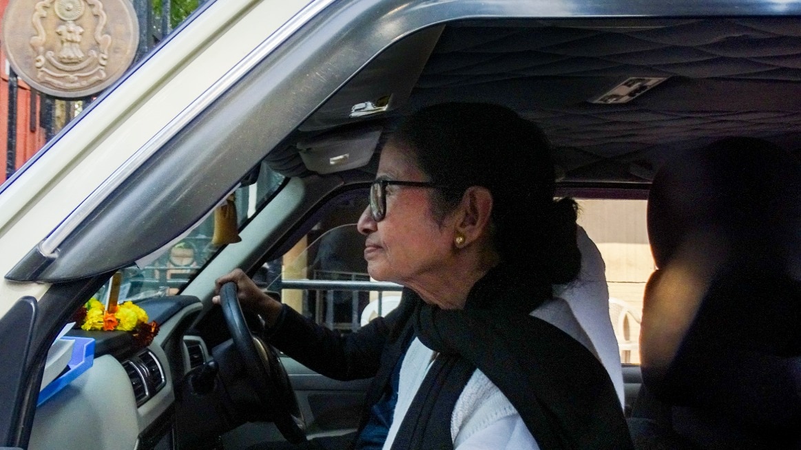 Black shawl, SIR battle: Inside Mamata Banerjee's high-drama day in Supreme Court