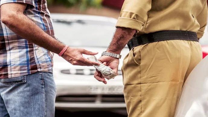 Which countries are the most corrupt, and where does India stand in 2025?