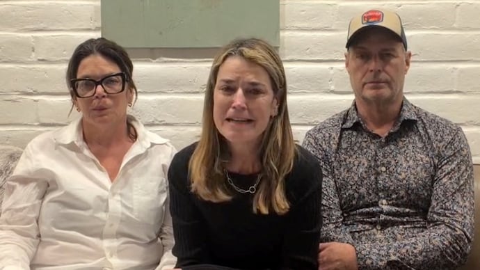 Savannah Guthrie, accompanied by her siblings, appeals for the return of her mother who was abducted from her home. (File Photo) Savannah Guthrie appeals for abducted mother's return