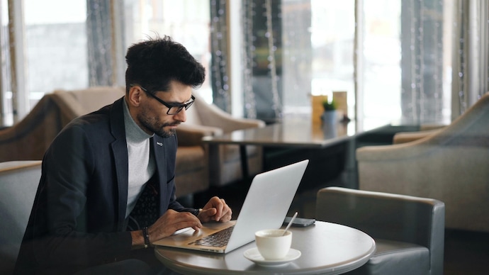 UK techie rejects AI cold email, sparks debate on effort vs automation(Representational image of Pexels) Accenture techie
