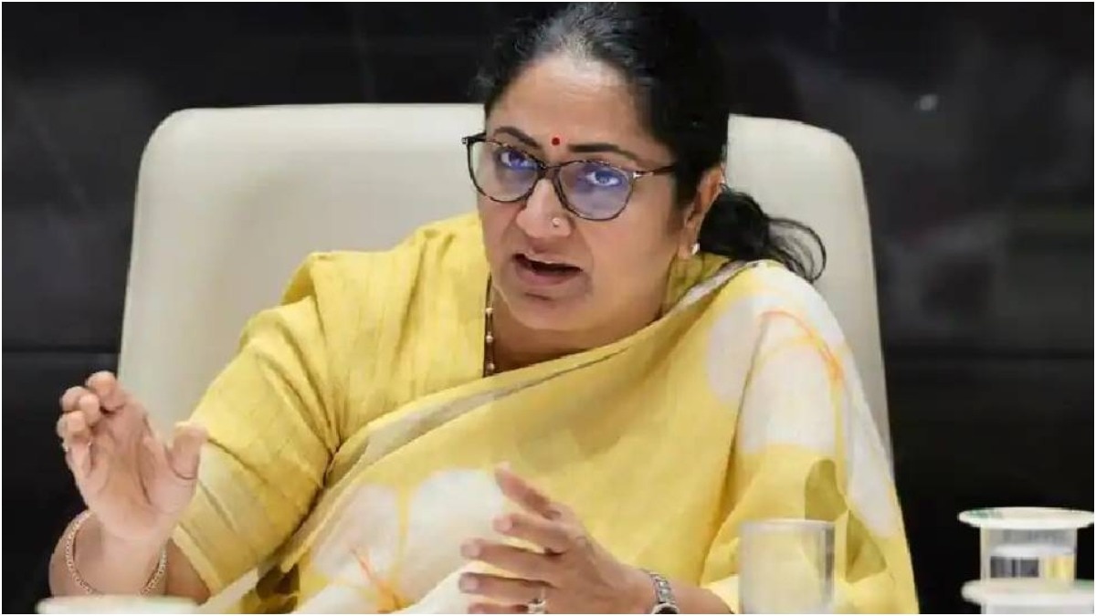 UPSC 2025: Rekha Gupta felicitates 56 toppers, aims to improve policies