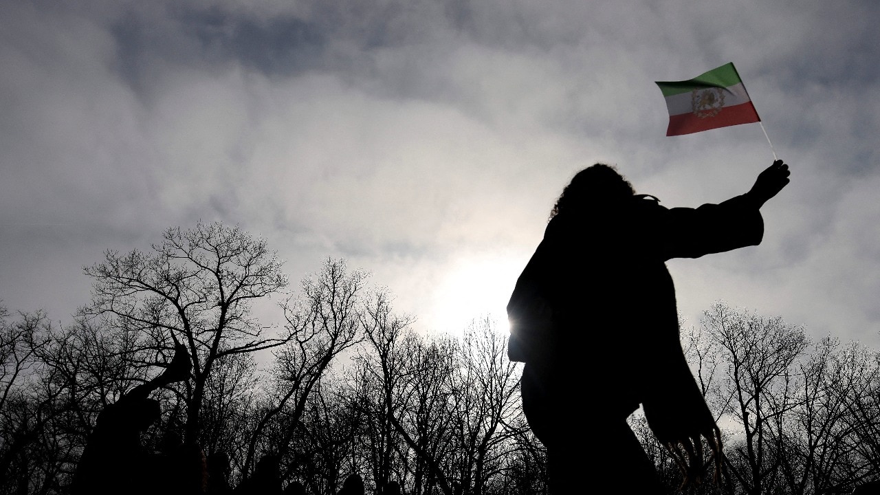 Iran threatens to confiscate property of Iranians abroad who support US, Israel