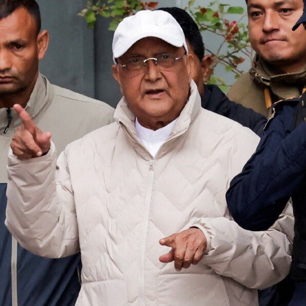 KP Oli, Ramesh Lekhak