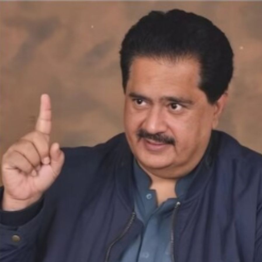 Pak Politician Nabeel Gabol proposes Lyari Ka Gabbar as a reponse to Dhurandhar 2