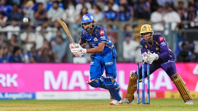 Rohit Sharma entertained Wankhede crowd with a sensational 78-run knock (AP Photo) Rohit Sharma, MI vs KKR