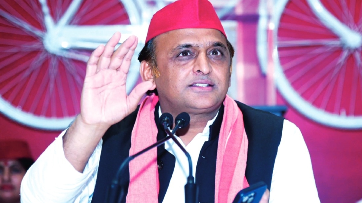 LPG is lapata gas: Akhilesh Yadav attacks government over Middle East conflict