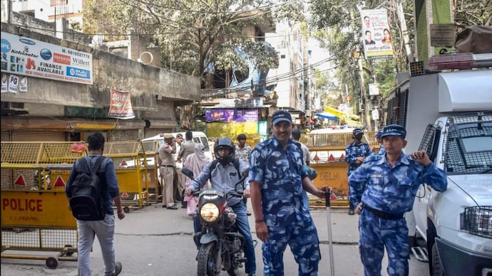 The court said Eid is a festival to rejoice and it is the duty of all authorities to ensure that on such a "pious occasion", public life is not disrupted by any untoward incident. (Photo- PTI)