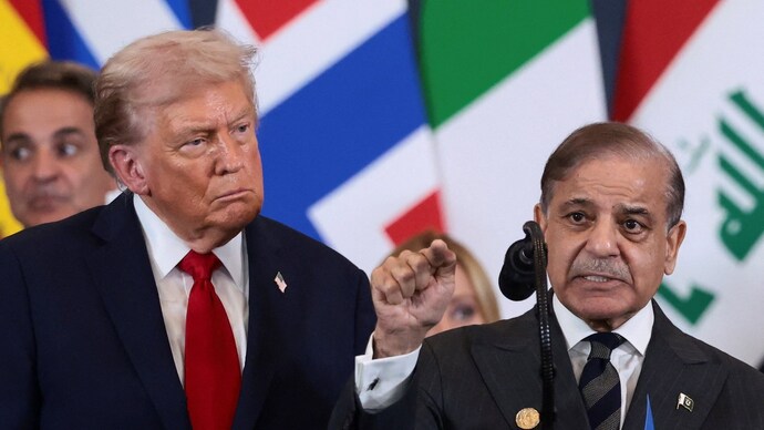 Pakistani Prime Minister Shehbaz Sharif speaks next to U.S. President Donald Trump during world leaders' summit on ending the Gaza war Trump, Shehbaz Sharif