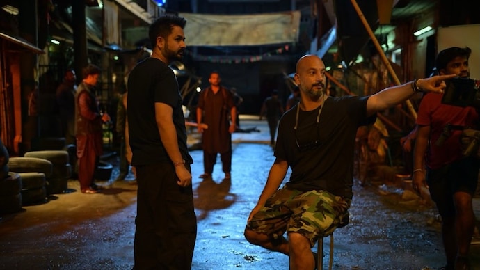 Aditya Dhar praised cinematographer Vikash Naulakha. (Photo credit: Instagram/Aditya Dhar) Aditya Dhar, Vikas Naulakha