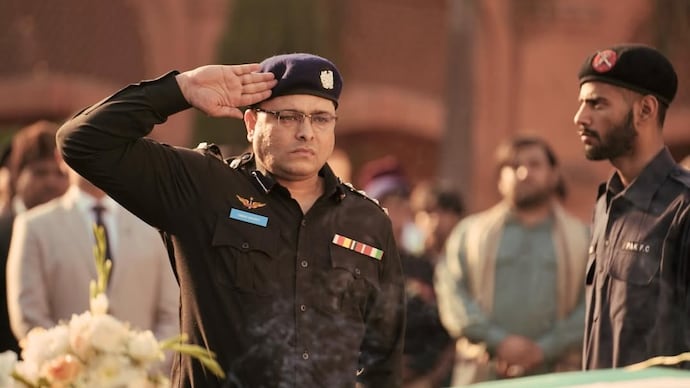 Aditya Uppal plays the role of Omar Hamid in Dhurandhar: The Revenge. Aditya Uppal