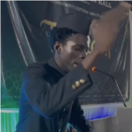 African student’s 3 Idiots’ Chatur-style Hindi speech steals the show at AMU event