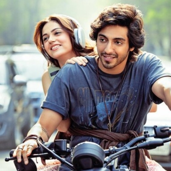 Ahaan Panday on why he took Aneet Padda to places of worship before Saiyaara release
