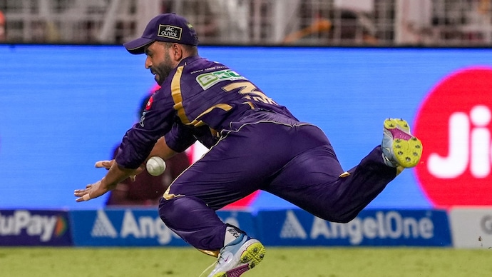 KKR's combination seem to be all over the place at the moment (Courtesy: PTI) Ajinkya Rahane