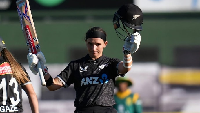Amelia Kerr scored 179 off 139 balls vs South Africa. Courtesy: White Ferns Amelia Kerr