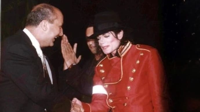 Anupam Kher (left) remembers meeting Michael Jackson in 1996. (Credit: Instagram/Anupamkher) Anupam Kher remembers meeting Michael Jackson in 1966