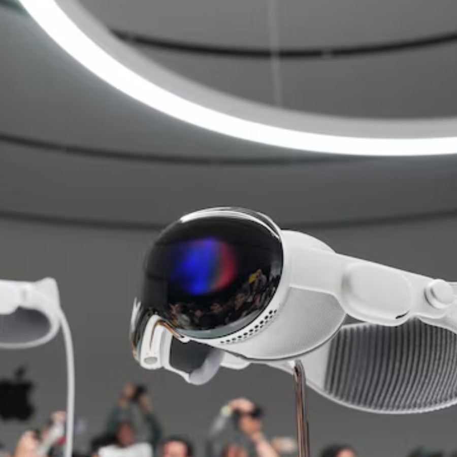 Next Apple CEO John Ternus not a fan of Vision Pro, it is going down in priority list