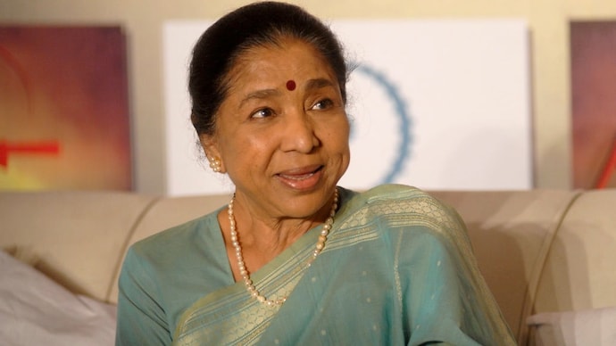 92-year-old Asha Bhosle passes away in Mumbai (Photo: Getty Images) Asha Bhosle