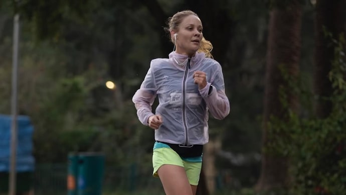 Brazilian triathlete Mara Flavia, 38, dies during Ironman Texas swim leg (Mara Flavia Instagram) Brazilian triathlete Mara Flavia, 38, dies during Ironman Texas swim leg