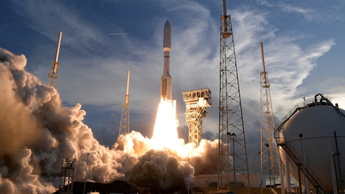 Iranian commanders allegedly used the Chinese spy satellite, TEE-01B, to track key US military installations using time-stamped coordinates, satellite imagery and orbital data. (Photo: Reuters/Representative image)