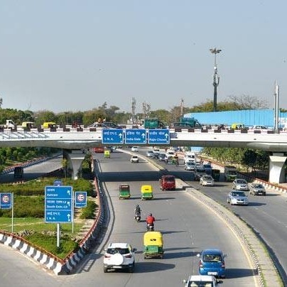 Delhi govt plans elevated road along Yamuna, metro expansion to ease traffic