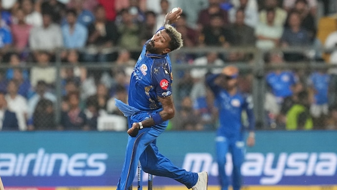 Hardik Pandya's MI lost to SRH after scoring 243 at the Wankhede. (AP Photo) Hardik Pandya