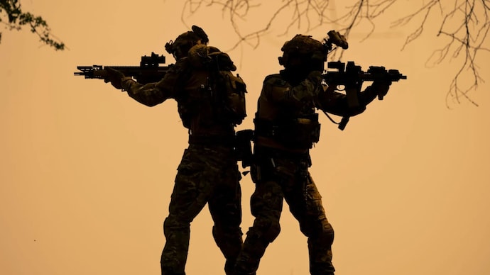 SEAL Team 6, that killed Osama bin Laden in Pakistan, saves wounded US airman in Iran in a rescue mission after F-15E Strike Eagle crash - India Today