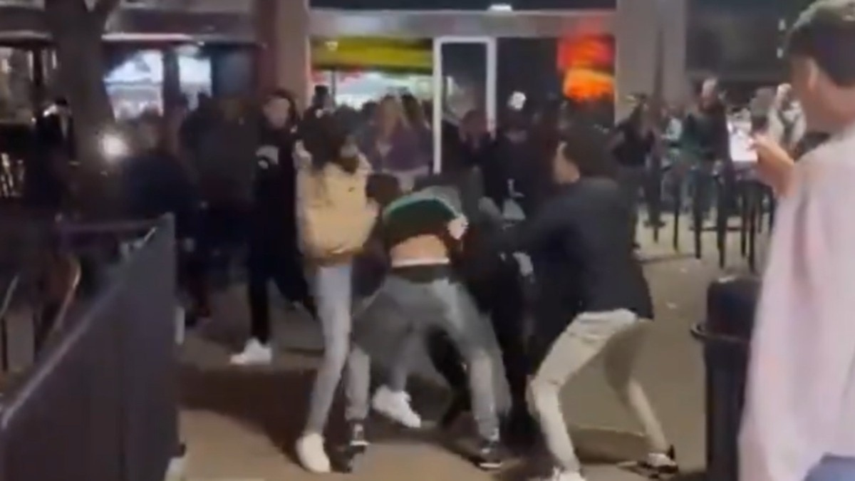 Gunfire breaks out during street brawl near University of Iowa, 3 students shot