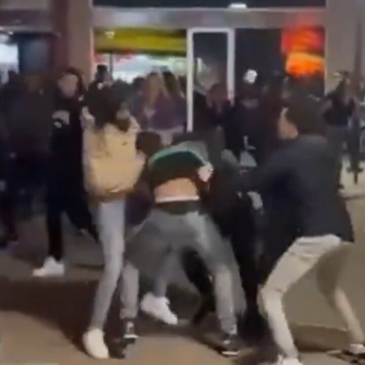 Gunfire breaks out during street brawl near University of Iowa, 3 students shot