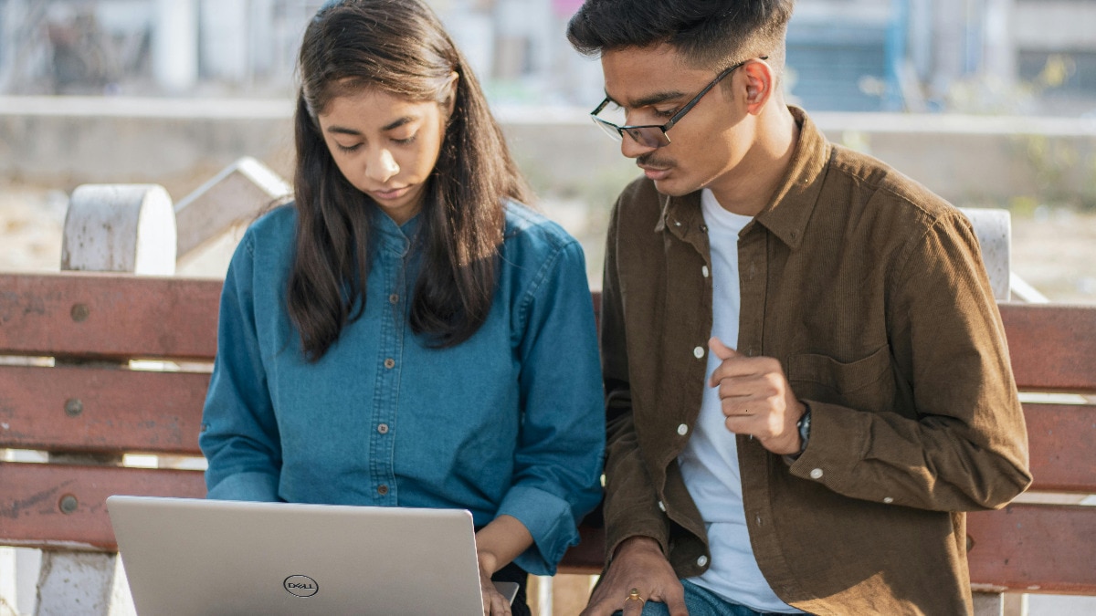 JEE Main 2026: What is the difference between marks and percentile?