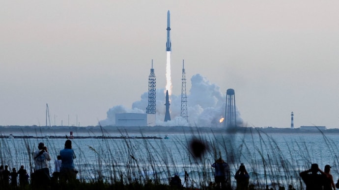 A Blue Origin New Glenn rocket lifts off from the Cape Canaveral Space Force Station in Florida. (Photo: Reuters) Jeff Bezos' Blue Origin sends satellite into wrong orbit, rocket now grounded