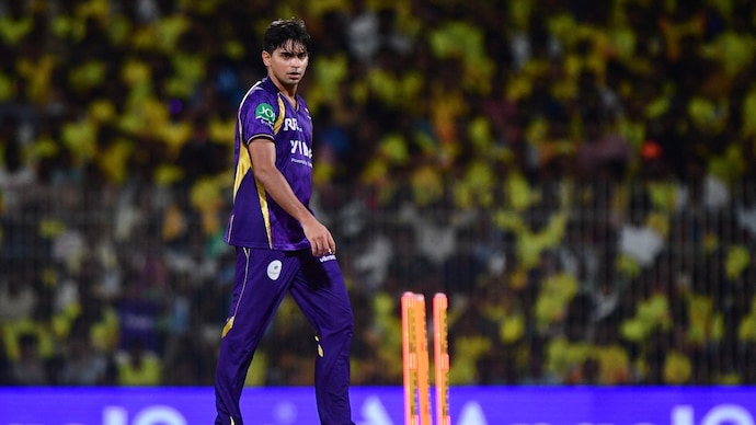Kartik Tyagi bowls 2 full tosses in a single over, but stays in the attack. (Reuters Photo) Kartik Tyagi