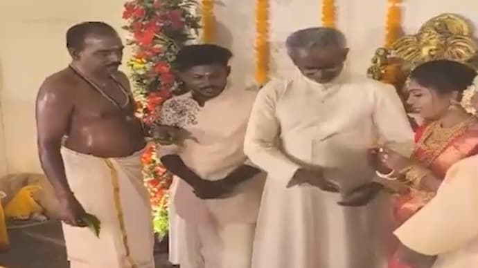 A Christian priest performed kanyadaan for a Hindu bride in Kerala. kerala bride
