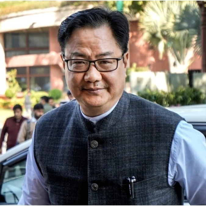 Say bye to tuke-tukde alliance: Kiren Rijiju welcomes 7 defected AAP MPs
