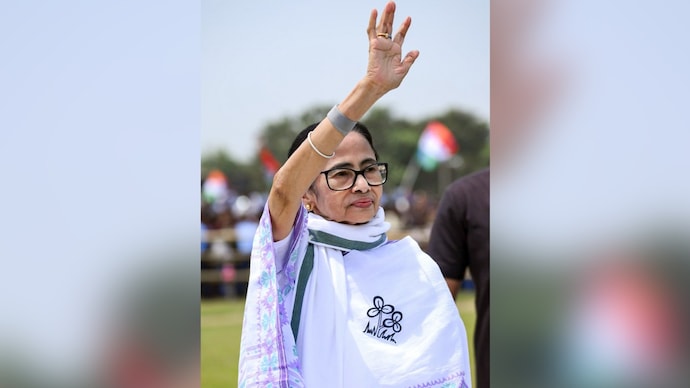 Bengal polls 2026: Mamata Banerjee asks people to vote to take revenge over SIR deletions - India Today