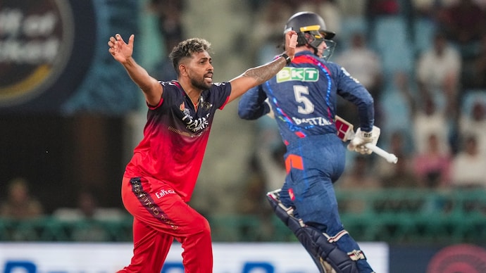 Nuwan Thushara has approached the court for his IPL NOC. Courtesy: PTI Nuwan Thushara