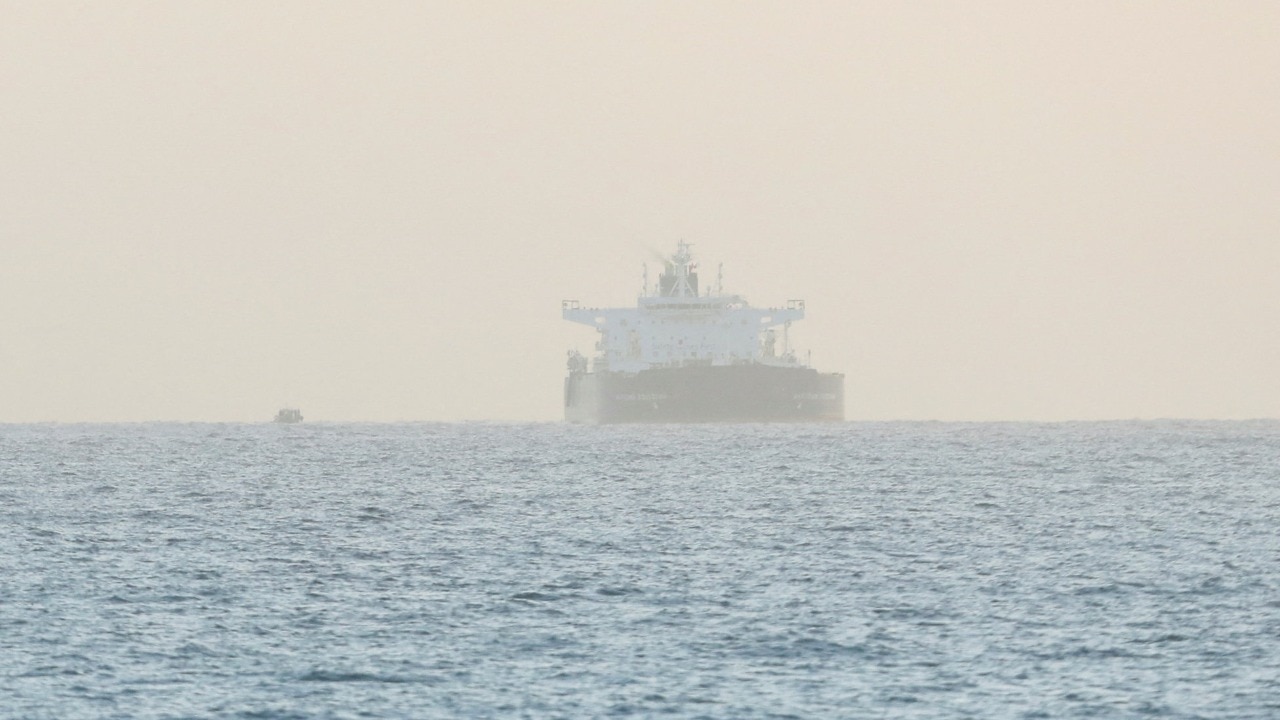 India allows 4 sanctioned tankers carrying Iranian oil to berth at Sikka: Report