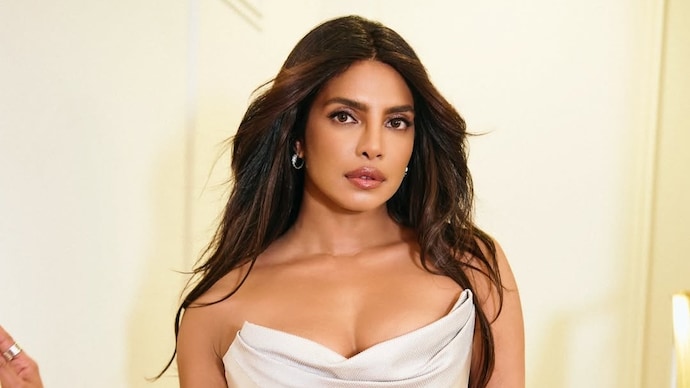 Priyanka Chopra to receive Global Vanguard Award (Credits: Instagram/Priyanka Chopra) Priyanka Chopra will receive Global Vanguard Award
